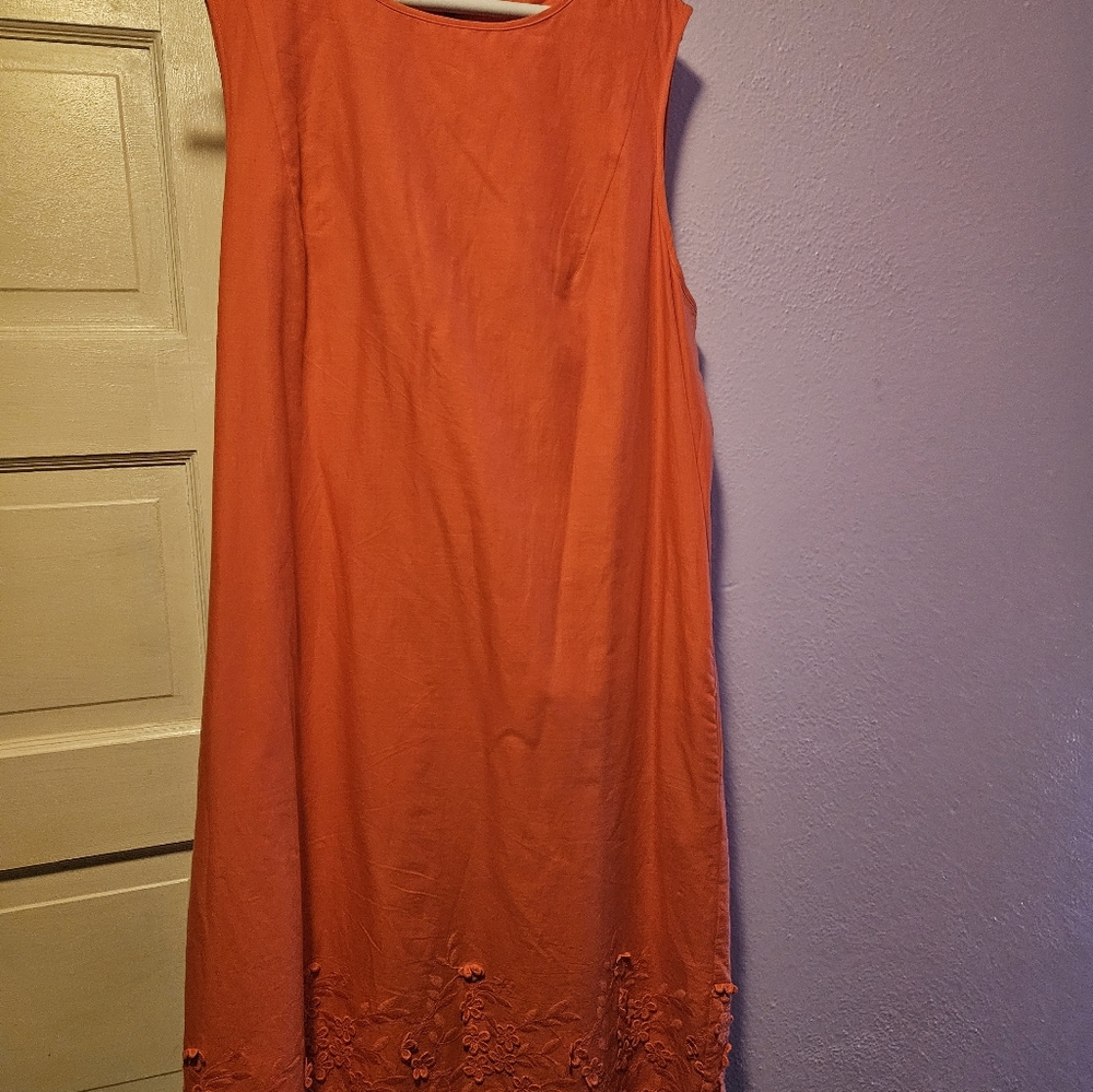 Ladies' dress size large